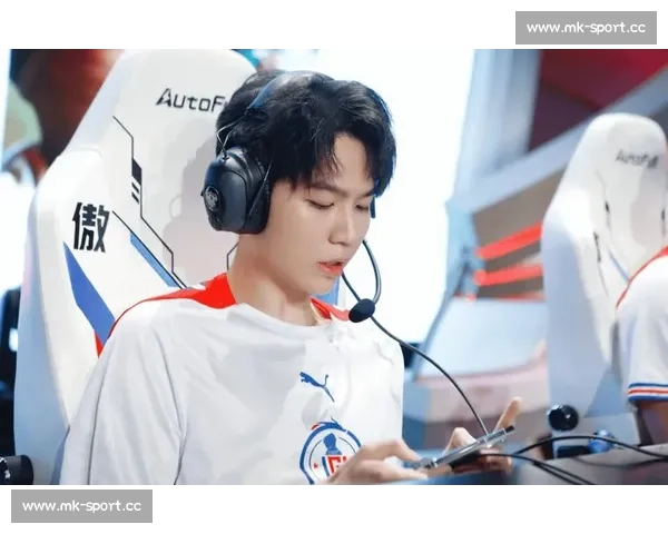 惊呆！电竞选手不为人知的“怪癖”大揭秘，你绝对想不到！