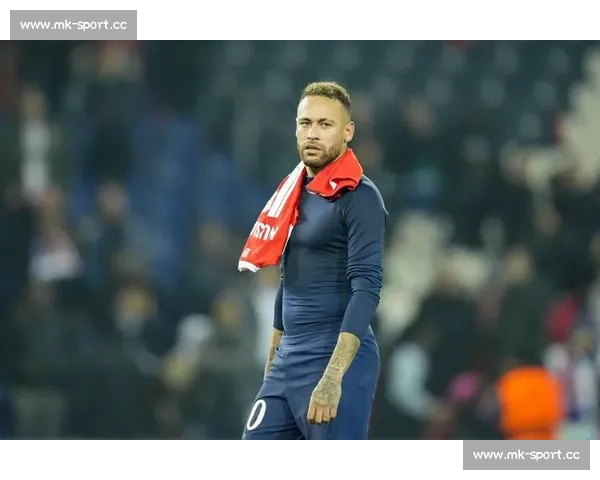 焦点之战！内马尔伤愈复出，能否带领巴黎重回正轨