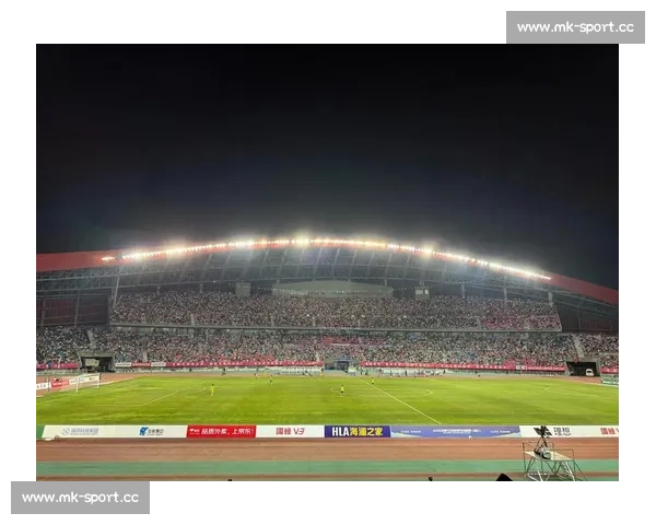 足球盛宴!苏超实力榜榜首争夺战,看点十足! 足球盛宴!苏超实力榜榜首争夺战,看点十足!